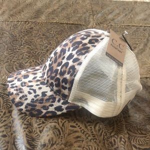 Leopard print/beige CC Ponycap NWT